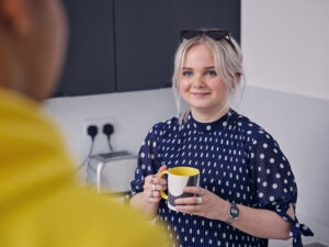 This year’s Applicant Index was the first to survey university applicants on their confidence in the skills required for independent living, such as cooking a meal, registering with a GP and managing conflict with housemates. Lottie Randomly, Leapskills Consultant at Unite Students, shares additional research we’ve undertaken with school teachers to understand the needs of the current cohort, and how the findings from both this and the Index highlight the need to prepare young people for independent living at university.
